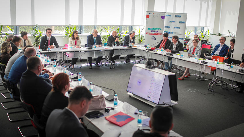 FBiH Boosts Survivor Safety With E-Monitoring | Mirage News